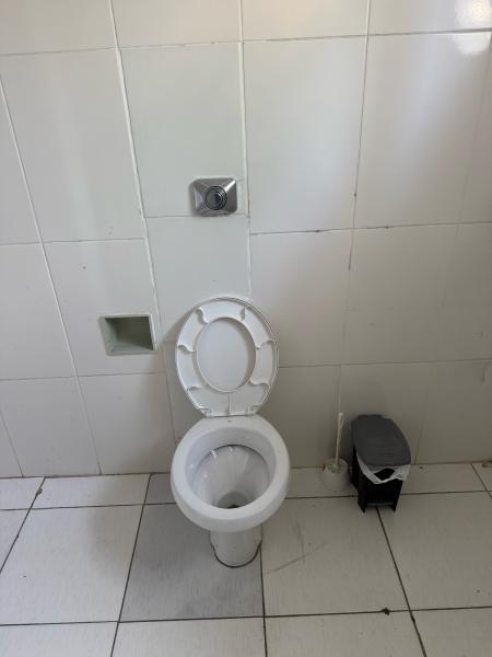 Imagem 5 da galeria do anúncio: Quarto individual mobiliado