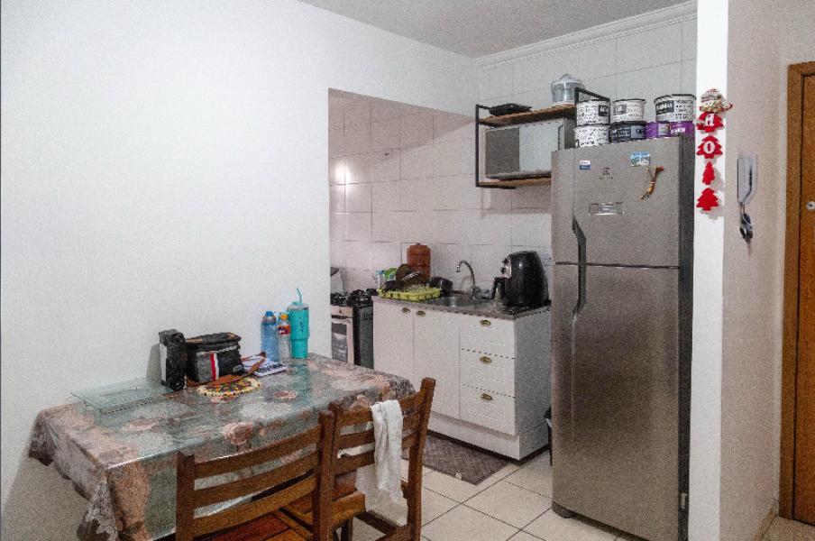 Imagem 6 da galeria do anúncio: Quarto individual em apartamento totalmente mobiliado