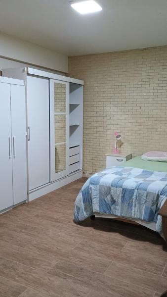 Imagem 6 da galeria do anúncio: Alugo quarto individual