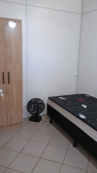 Imagem 3 da galeria do anúncio: Alugo quarto individual