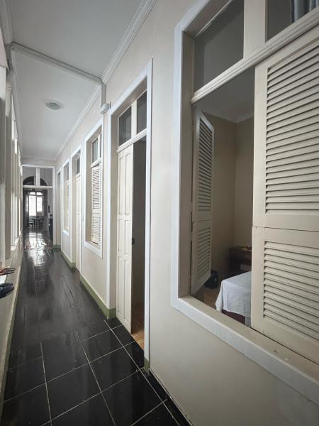 Imagem 4 da galeria do anúncio: Alugo quarto para temporada