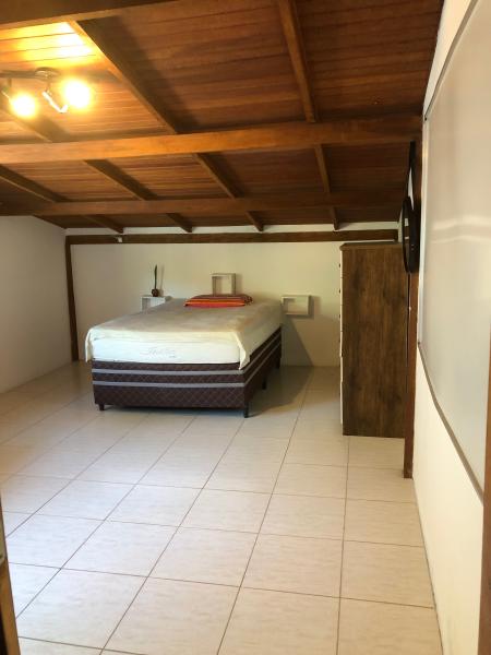 Imagem 1 da galeria do anúncio: Quarto individual feminino aconchegante