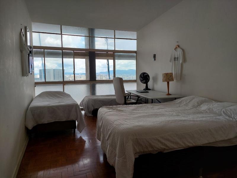 Imagem 2 da galeria do anúncio: Alugo quarto Mulheres e pessoas LGTBQIA+ - Edificio Copan