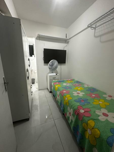 Imagem 4 da galeria do anúncio: 996171105 Qto Boa Viagem p/HOMENS INDVIDUAL C/ SUÍTE 950