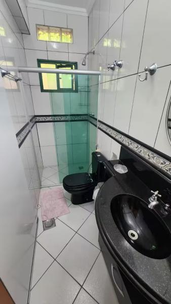 Imagem 7 da galeria do anúncio: Casa de Família Acadêmica – Tudo Incluso + Limpeza + Garagem