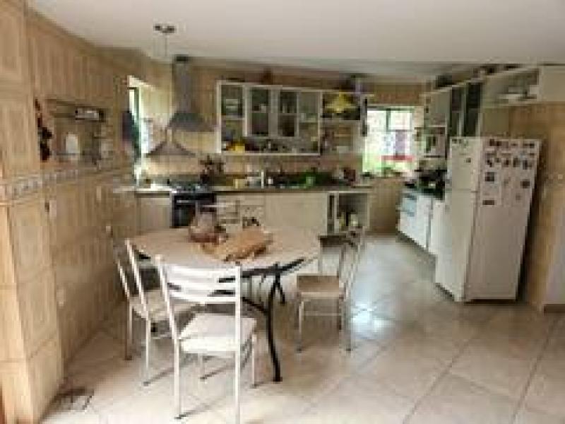 Imagem 12 da galeria do anúncio: Casa de Família Acadêmica – Tudo Incluso + Limpeza + Garagem