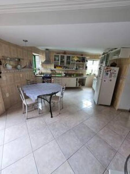 Imagem 13 da galeria do anúncio: Casa de Família Acadêmica – Tudo Incluso + Limpeza + Garagem