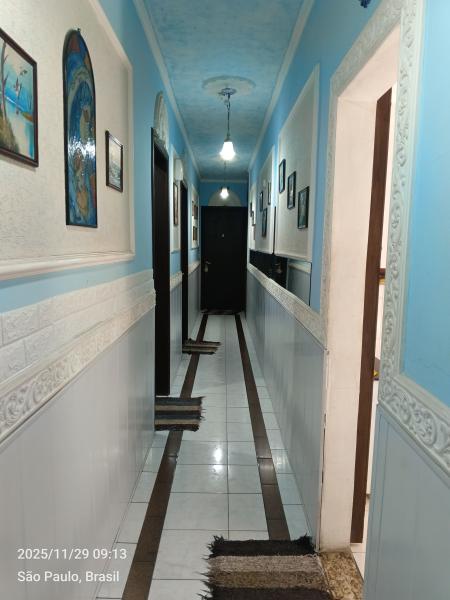 Imagem 21 da galeria do anúncio: Suíte em casarão com piscina próxima ao metrô