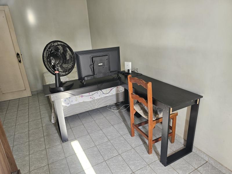 Imagem 9 da galeria do anúncio: Alugo Quarto Individual para homens solteiros no Boqueirão