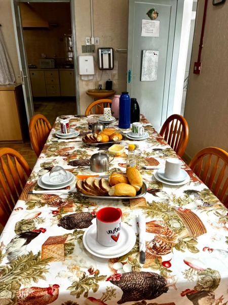 Imagem 6 da galeria do anúncio: Vagas em quartos individuais para mulheres