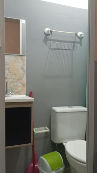 Imagem 3 da galeria do anúncio: Quarto c/ banheiro privativo, mobiliado- metrô Santo Amaro