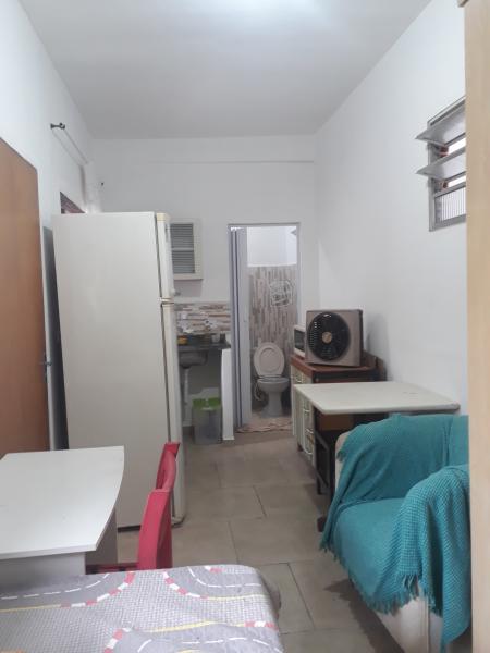 Imagem 3 da galeria do anúncio: Mulher sua kitnet Individual Mobiliada  Metrô Pça da Árvore