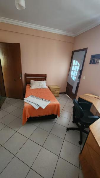 Imagem 2 da galeria do anúncio: Quarto em Casa Familiar/Silenciosa, próx. UFMG e Av. Fleming