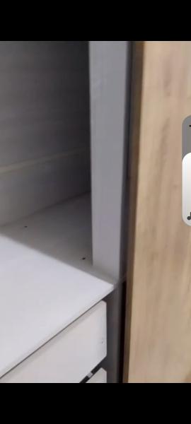 Imagem 2 da galeria do anúncio: Quarto individual mobiliado.