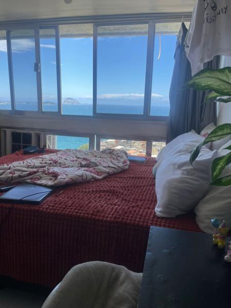 Imagem 4 da galeria do anúncio: Quarto individual vista pro mar