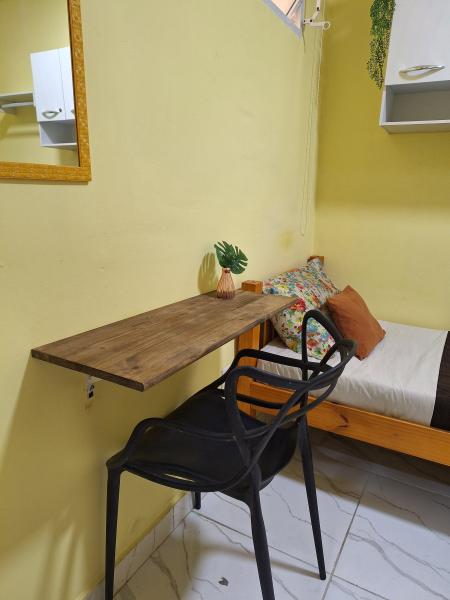 Imagem 2 da galeria do anúncio: LINDO QUARTO DUPLO COMPARTILHADO - MASCULINO EM SANTOS