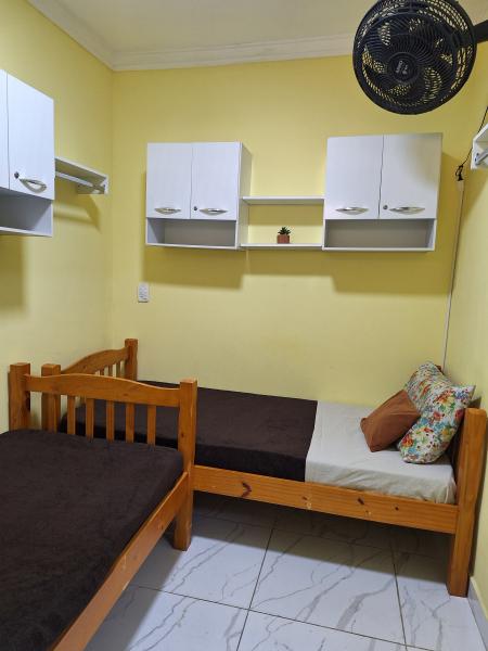 Imagem 6 da galeria do anúncio: LINDO QUARTO DUPLO COMPARTILHADO - MASCULINO EM SANTOS