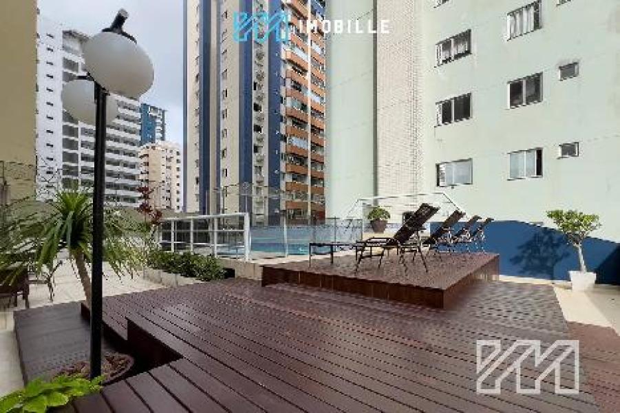 Imagem 16 da galeria do anúncio: Quarto em apartamento na quadra do mar na praia central