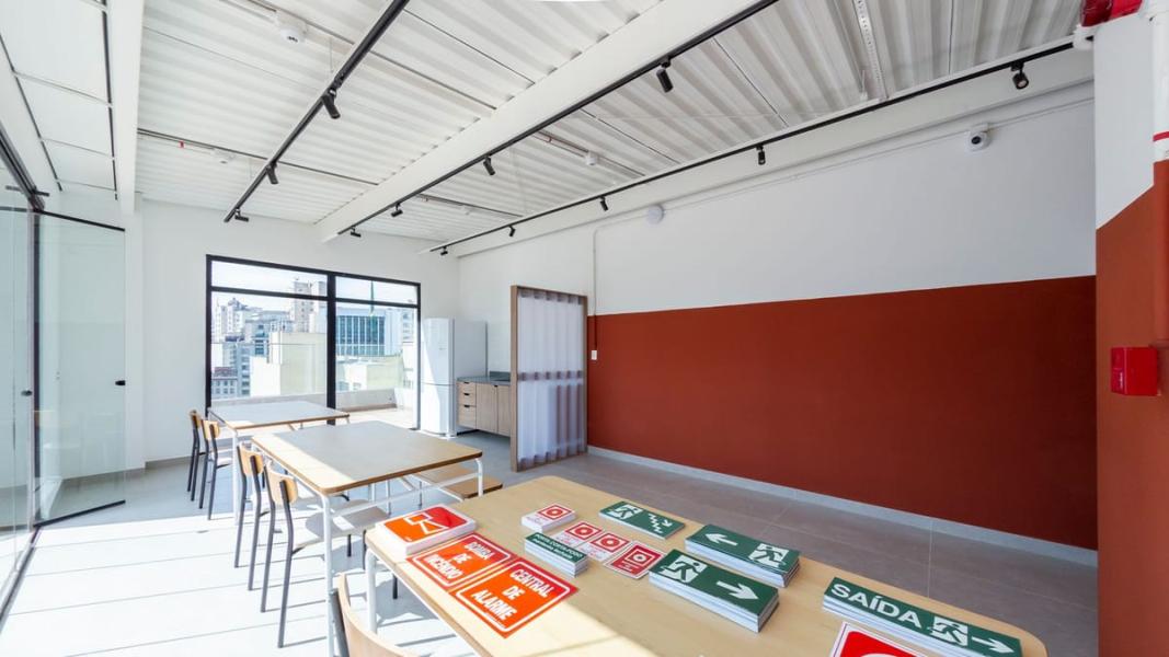 Imagem 31 da galeria do anúncio: Apartamento com 1 Quarto para alugar, 18m² - Centro