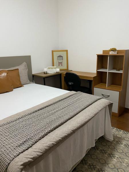 Imagem 12 da galeria do anúncio: Aluguel de Quarto Amplo em Lourdes, Belo Horizonte