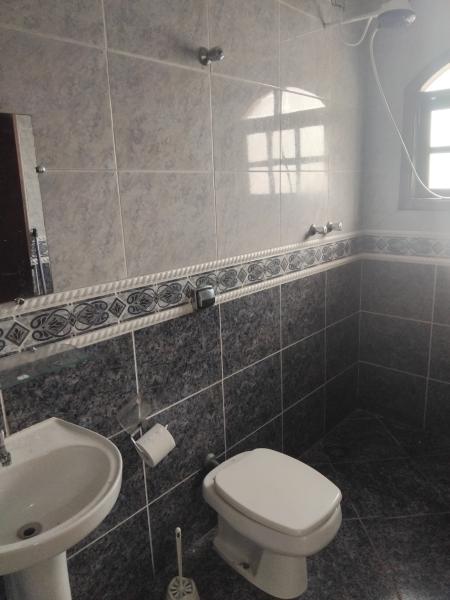 Imagem 2 da galeria do anúncio: Suíte ampla com varanda