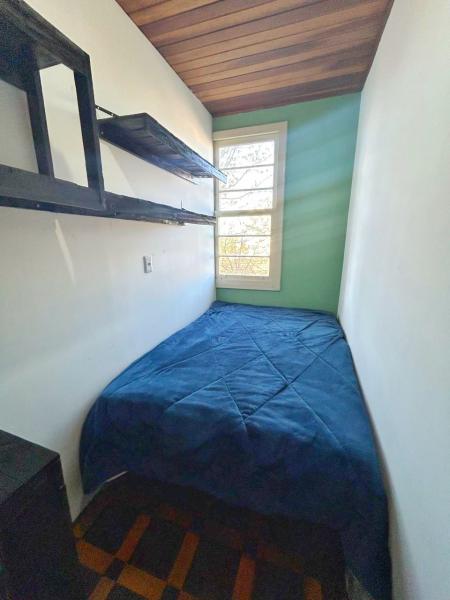 Imagem 2 da galeria do anúncio: Quarto mobiliado a 5min da UFRGS,SÓ MULHERES. GQ07