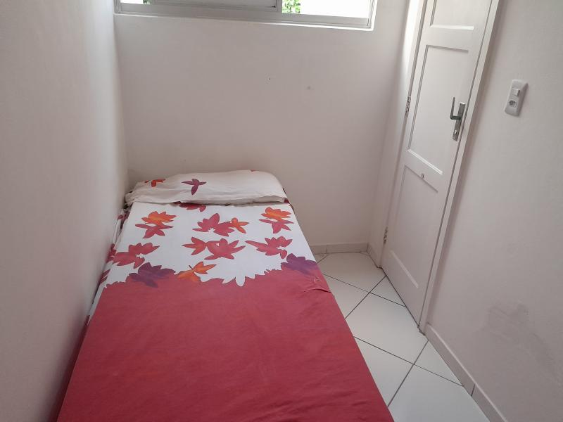 Imagem 2 da galeria do anúncio: VAGA QUARTO PARA MOÇAS NA PITUBA