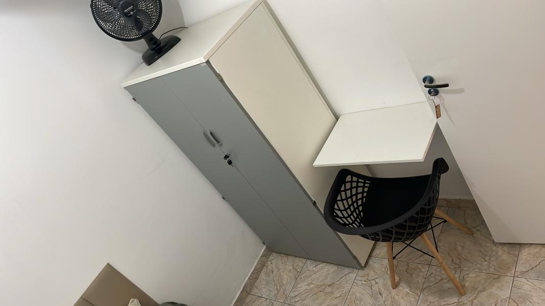 Imagem 18 da galeria do anúncio: Quarto completo em casa mobiliada em ótima localização