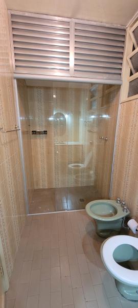 Imagem 9 da galeria do anúncio: Suíte Individual com Closet Lourdes