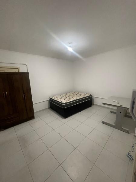 Imagem 9 da galeria do anúncio: CONDE 03 - SUITE INDIVDUAL MOBILIADA