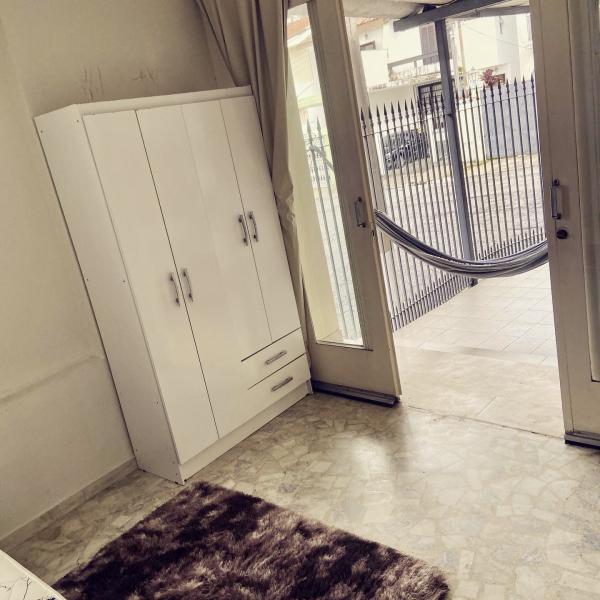 Imagem 6 da galeria do anúncio: Quarto individual com sacada metrô Ana rosa