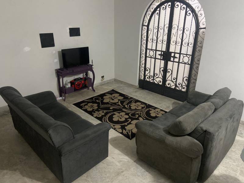 Imagem 2 da galeria do anúncio: Quarto individual com sacada metrô Ana rosa