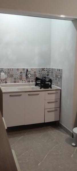 Imagem 3 da galeria do anúncio: Linda Kitnet . ótima localização. mobiliada. Jd Satélite