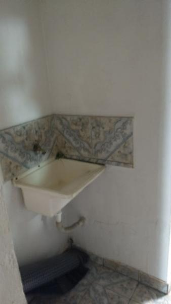 Imagem 2 da galeria do anúncio: Kit net inteira com varanda