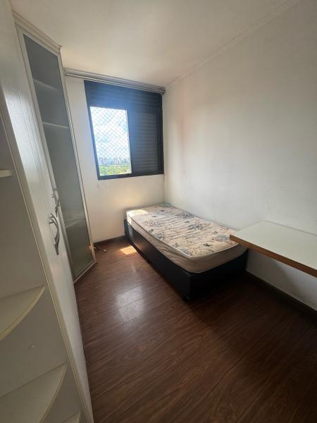 Imagem 1 da galeria do anúncio: Quarto individual mobiliado