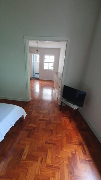 Imagem 4 da galeria do anúncio: Suíte em sobrado em Pinheiros