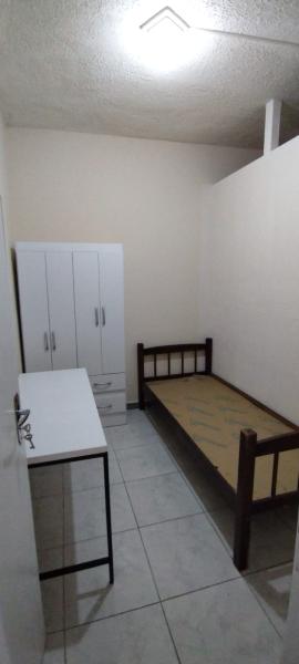 Imagem 6 da galeria do anúncio: Quarto duplo masculino