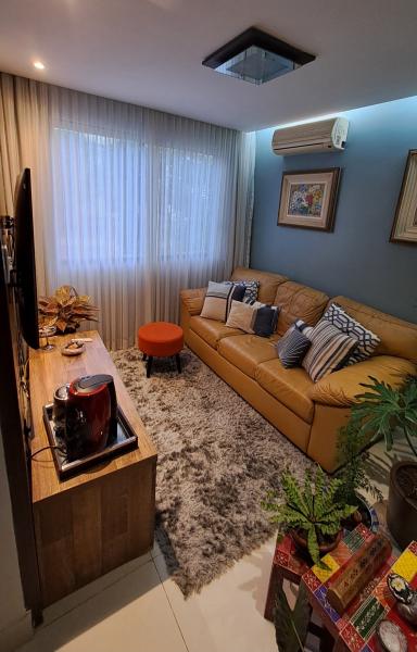 Imagem 7 da galeria do anúncio: Quarto feminino com garagem - Conforto & Estilo