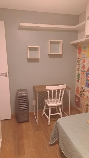 Imagem 3 da galeria do anúncio: Quarto feminino com garagem - Conforto & Estilo