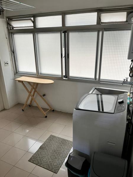 Imagem 1 da galeria do anúncio: Quarto amplo em apartamento grande em Itaim Bibi