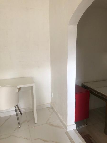 Imagem 3 da galeria do anúncio: Suite individual com Cozinha