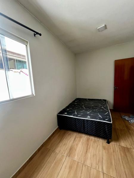 Imagem 4 da galeria do anúncio: Apartamento No Varjâo 1 Qt.