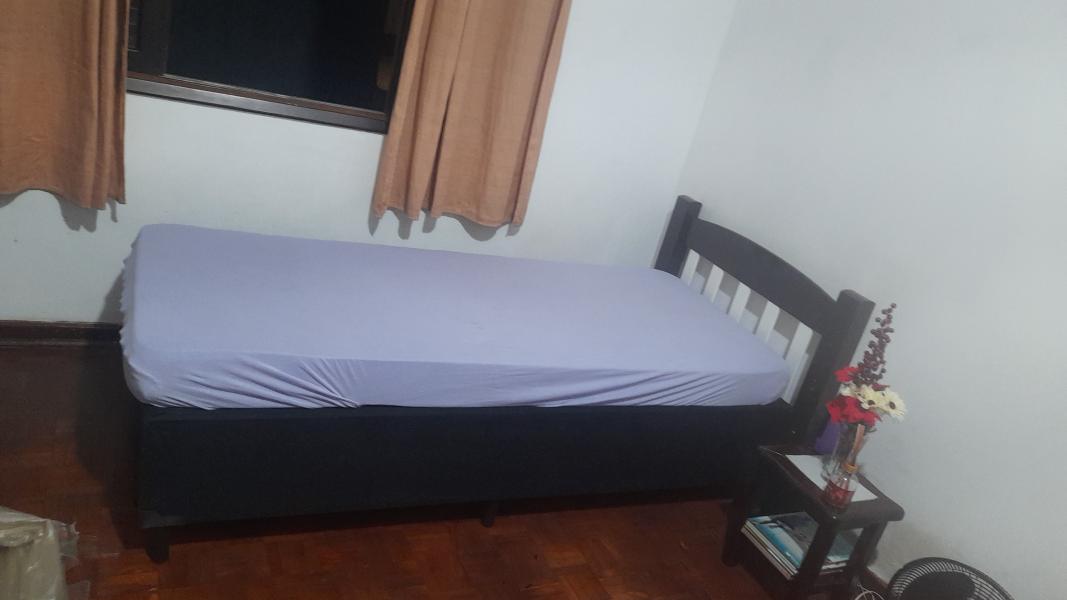 Imagem 1 da galeria do anúncio: ALUGO QUARTOS MASCULINO E FEMININA