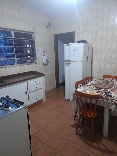 Imagem 5 da galeria do anúncio: ALUGO QUARTOS MASCULINO E FEMININA