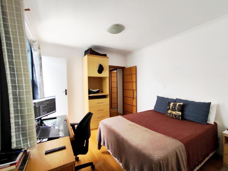 Imagem 1 da galeria do anúncio: Suite com varanda em casa na Vila Madalena