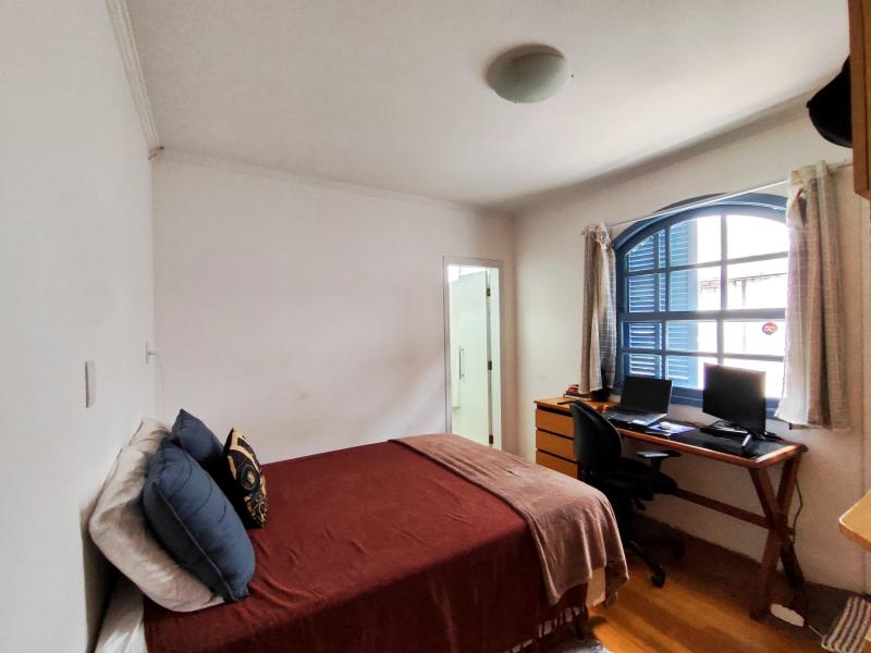 Imagem 4 da galeria do anúncio: Suite com varanda em casa na Vila Madalena