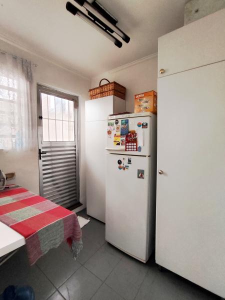 Imagem 17 da galeria do anúncio: Suite com varanda em casa na Vila Madalena