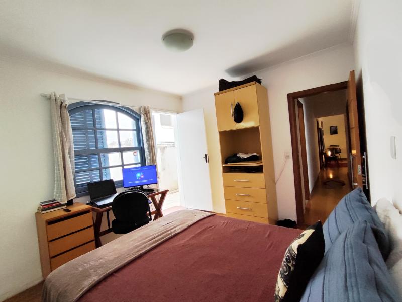 Imagem 2 da galeria do anúncio: Suite com varanda em casa na Vila Madalena