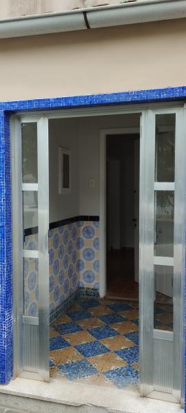 Imagem 1 da galeria do anúncio: Dormitorio Privativo - Rua Cunha Moreira  em Santoss