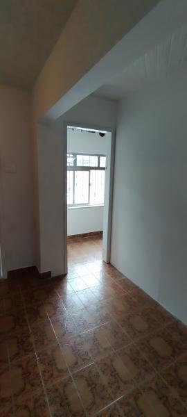 Imagem 5 da galeria do anúncio: Dormitorio Privativo - Rua Cunha Moreira  em Santoss